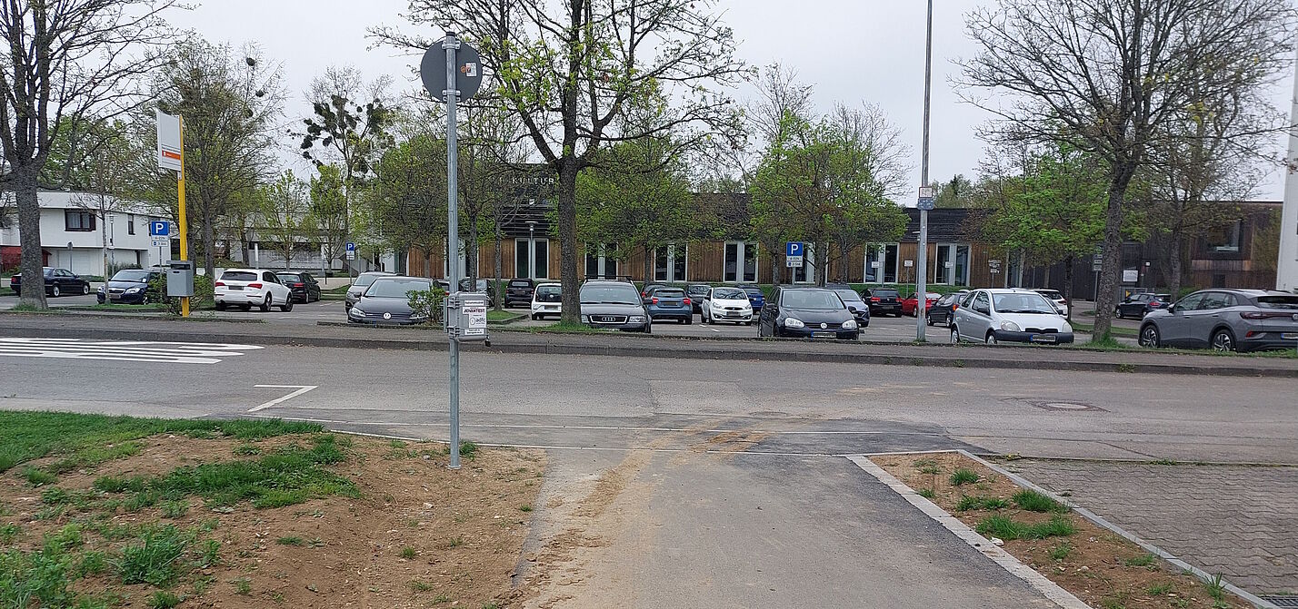 Radverkehrszähler in Echterdingen am Geh- und Radweg Goldäckerstraße Radverkehrszähler in Echterdingen am Geh- und Radweg Goldäckerstraße